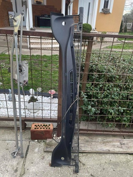 Citroen Xsara Picasso Bontodik[Minden alkatresze elado]